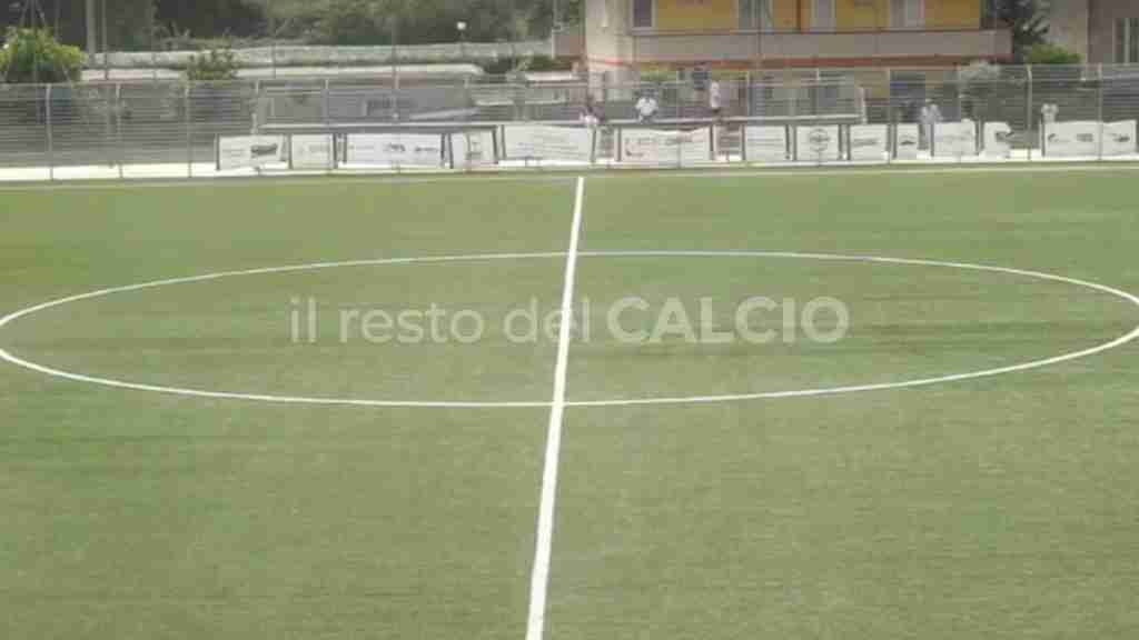 campo sportivo, terreno di gioco stadio