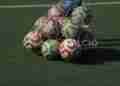 Il pallone utilizzato nei campionati dilettantistici italiani di calcio per la stagione 2021 2022. Foto La Ragione.